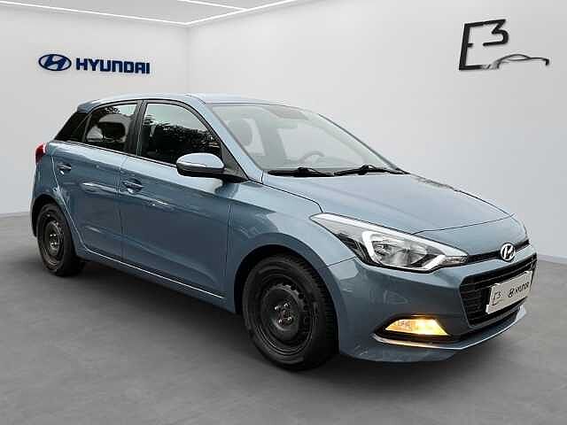 Hyundai i20 1.0 Benzin 5-MT Sondermodell YES!