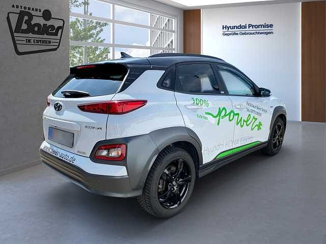 Hyundai KONA Electro MJ20 (150kW) STYLE-Paket inkl. Stoff-Ledersitze