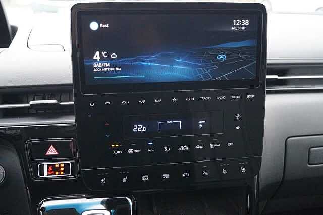 Hyundai STARIA MJ23 2.2 CRDi 8AT TREND 9-SITZER NAVI/LED/ACC/DAB+