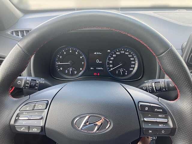 Hyundai KONA 1.0 TGDi STYLE HuD/KAMERA/DAB+/TOTWINKEL