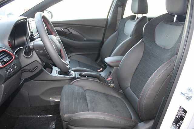 Hyundai i30 Fastback N Fastback N Perf. 2.0 TGDi  Navi/Panorama/Komfort-P.