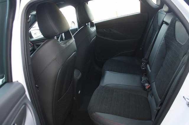 Hyundai i30 Fastback N Perf. 2.0 TGDi  Navi/Komfortpaket