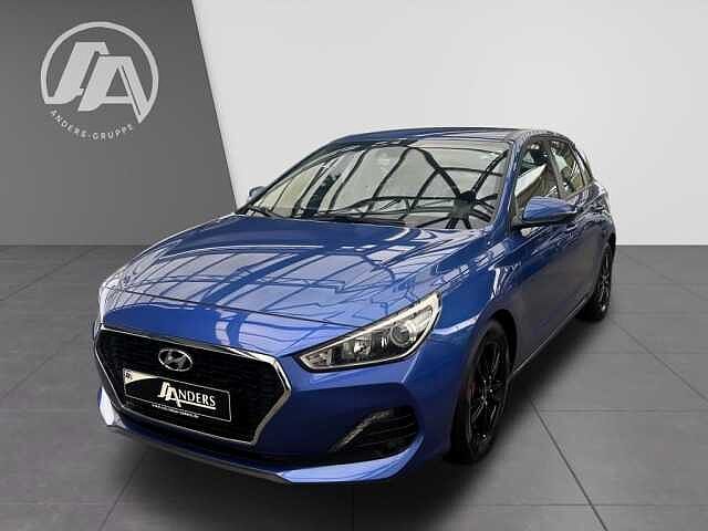 Hyundai i30 1.4  Trend  +Tempo+Klima+SHZ+SpurH+Bluetooth