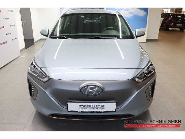 Hyundai IONIQ Elektro EV 28 kWh SOH 100% Style Navi Sound LED ACC Apple CarPlay