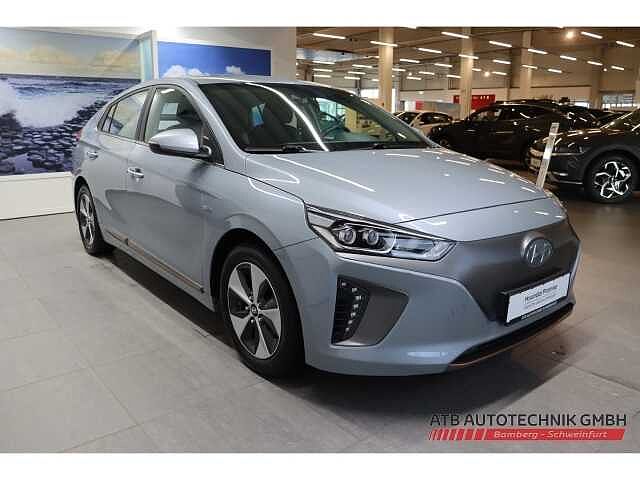 Hyundai IONIQ Elektro EV 28 kWh SOH 100% Style Navi Sound LED ACC Apple CarPlay