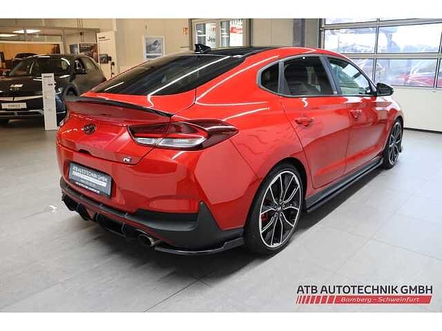 Hyundai i30 Fastback N Fastback N Performance 2.0 T-GDI Komfort-/ Navipaket