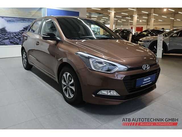 Hyundai i20 Passion 1.2 SHZ LenkradHZG Klima Radio