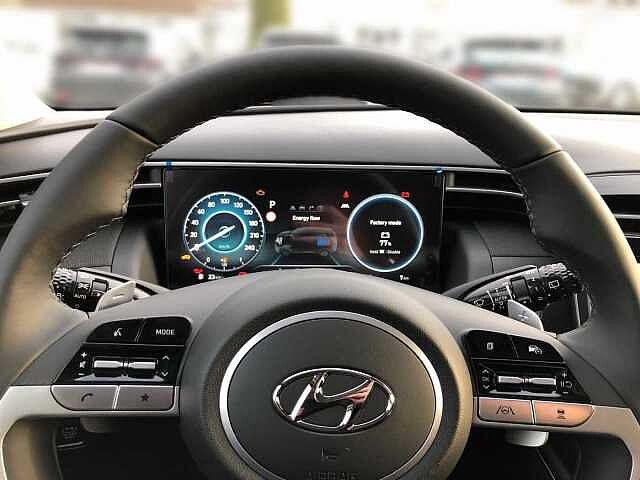 Hyundai TUCSON Hybrid Benzin Frontantrieb Automatik 6 (132kW/180Ps) Kombiniert 230 PS *LED-Grilldesign