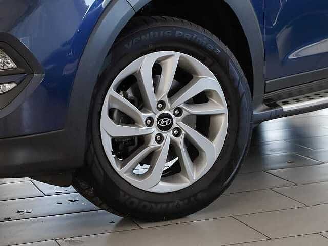 Hyundai TUCSON 1.6 Advantage blue