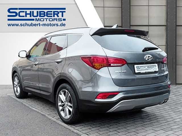 Hyundai SANTA FE 2,2 CRDI Premium Standheizung Leder Xenon Navi