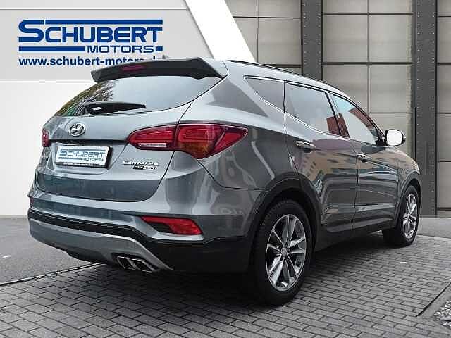 Hyundai SANTA FE 2,2 CRDI Premium Standheizung Leder Xenon Navi