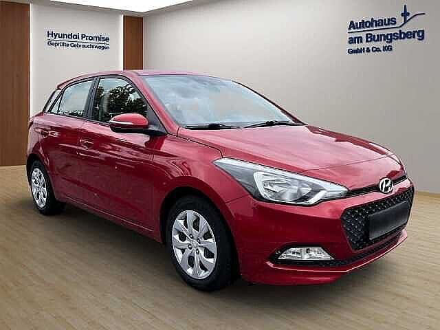 Hyundai i20 1.2 Trend SHZ LenkradHZG PDC