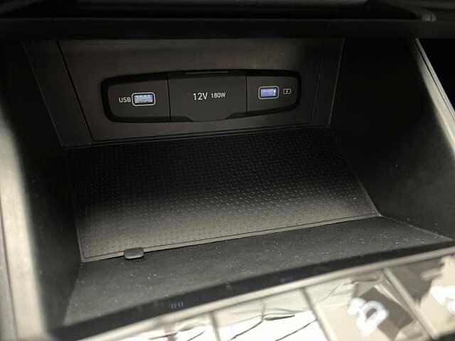 Hyundai Tucson 1.6 T-GDI Plug-In Hybrid 4WD LED+Kamera