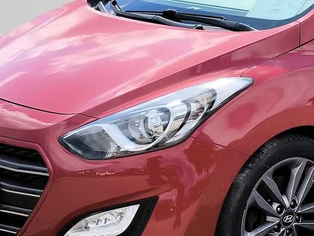 Hyundai i30 1.6 Diesel DCT Sonderedition Passion Plus