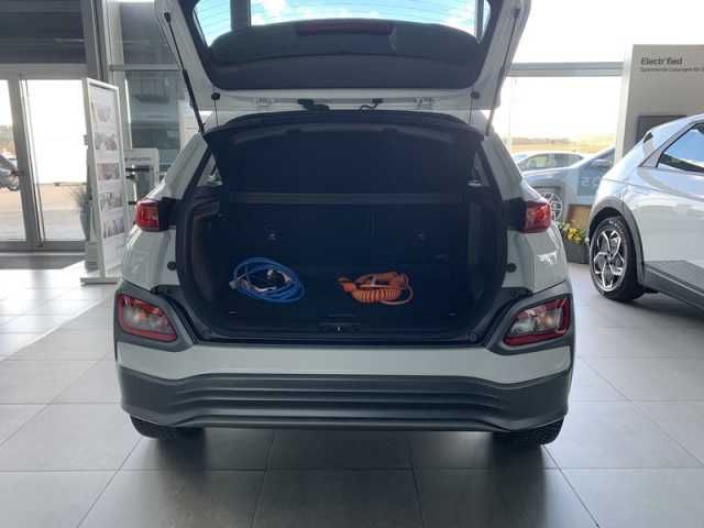 Hyundai KONA Elektro KONA Elektro 100kW ADVANTAGE Paket DAB+